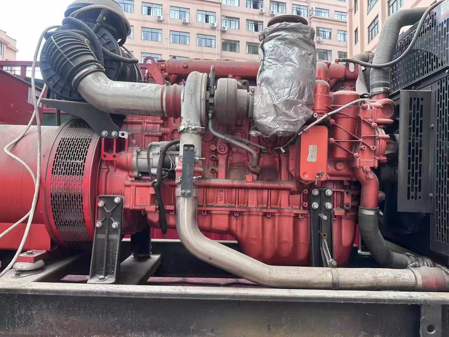 鼓楼如何选择适合 600kW 柴油发电机组的过载保护器？