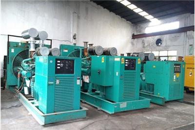 鼓楼如何判断汽油发电机组电瓶的使用寿命？